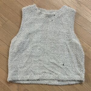 Lou & Grey Black and White Chevron Crop Warm Top sleeveless Size S